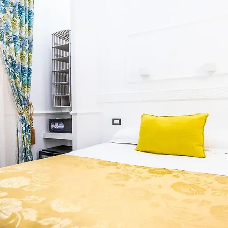 Parlamento 4*