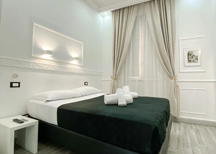 Parlamento Guest house 4*